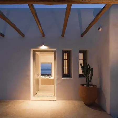 Villa Nagame - Infinity Pool & Sunset Views By One-villas Mykonos Town